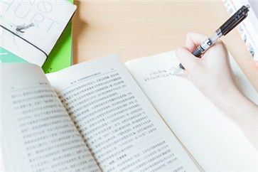 2018年注會《會計》每日一測：資產(chǎn)負債表日后調(diào)整事項
