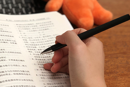 2019年中級會計備考進行中，零基礎考生如何輕松取證？
