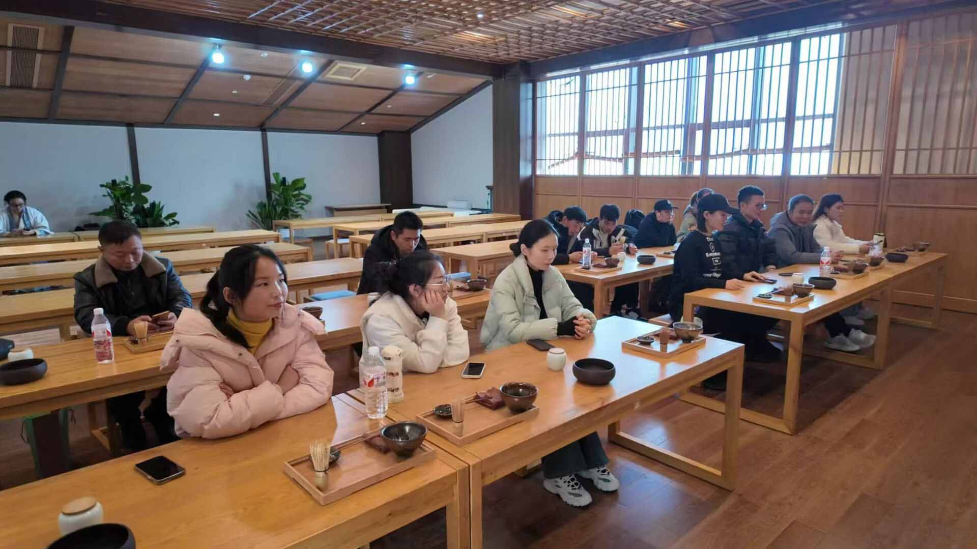 1735630465989074.jpg 77441602191fc77b1ef96a3bf319ffd1.jpg