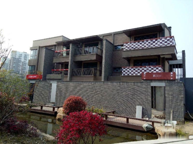 青楓墅園鷺語(yǔ)閣