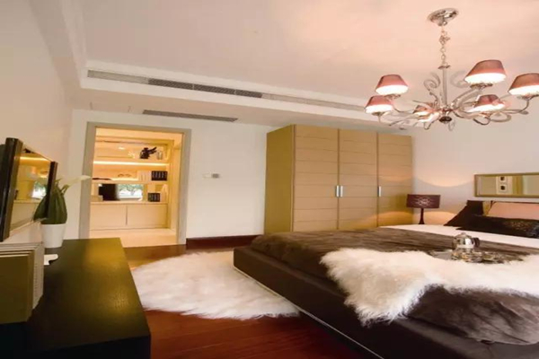 杭州中央空調(diào)公司教您如何保養(yǎng)自家的中央空調(diào)。